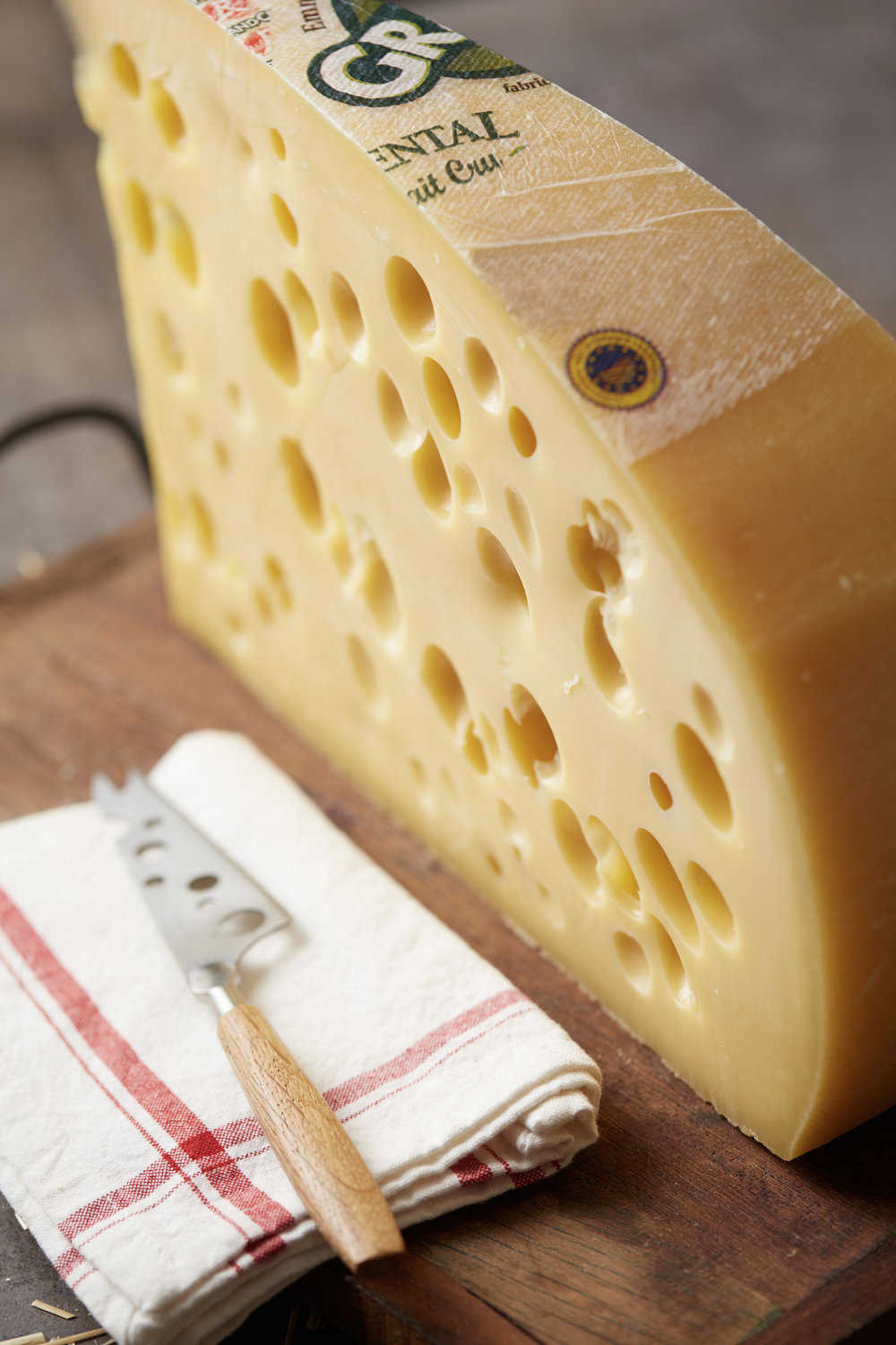 L'Emmental Grand Cru, Le plus gros fromage de France !