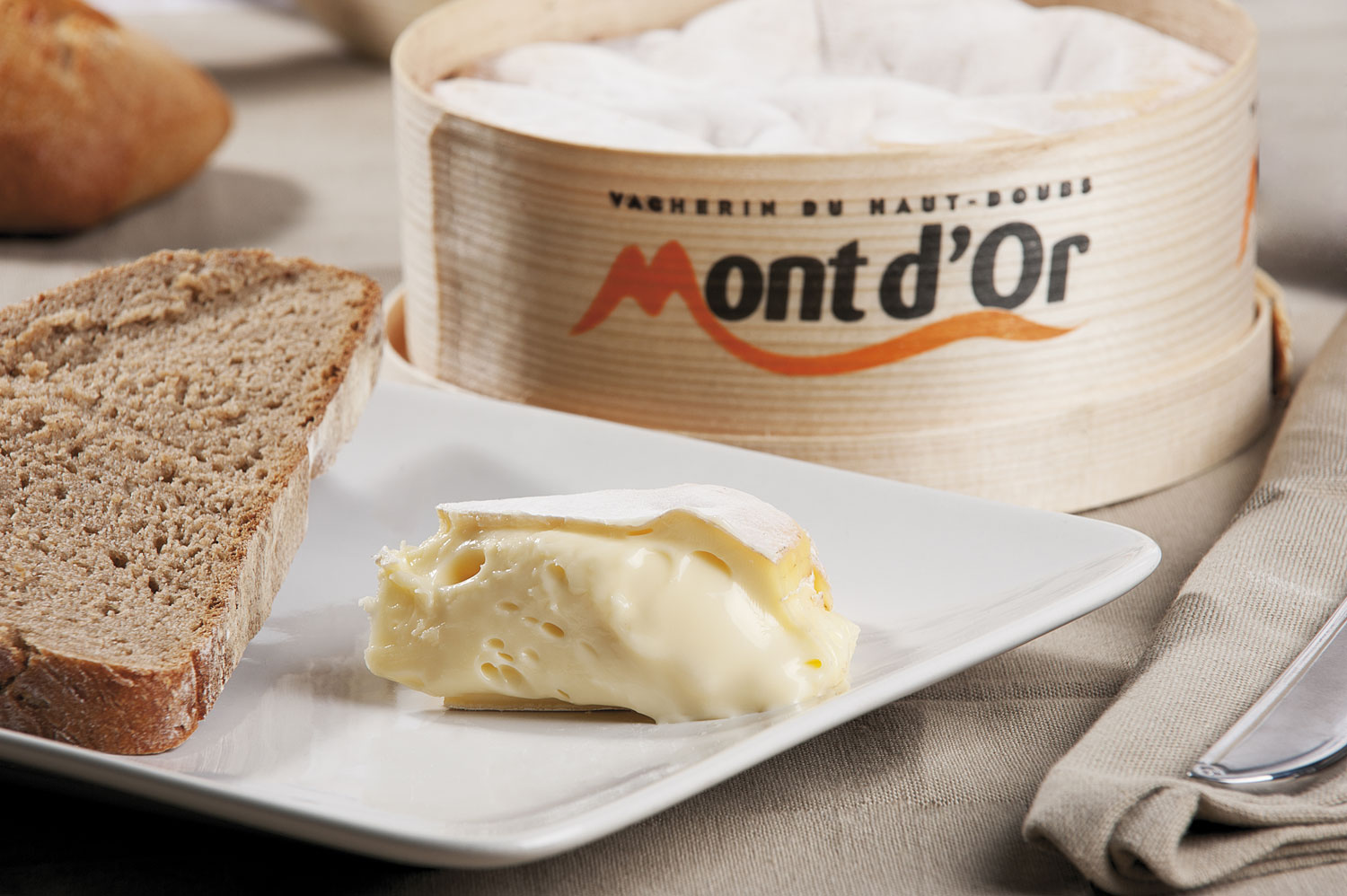 Le Mont d'Or, Génie en sa boite
